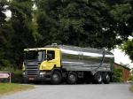 Scania P340 8x2 Tanker 2004 года